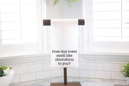Does This Towel Smell Flour Sack Tea Towel - Hostess Gift - Housewarming Gift - Funny - Preppy